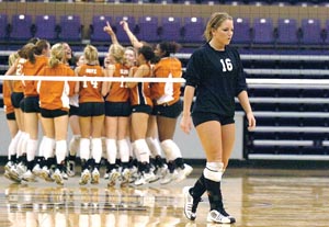 VOLLEYBALL: No. 3 Hutto eliminates Gatesville